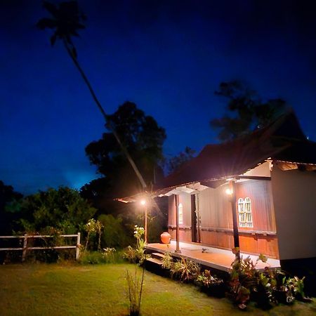 Gypsea Marari Bed and Breakfast Alappuzha Exteriör bild