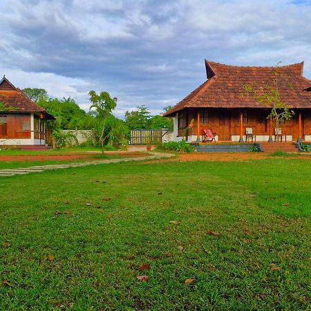 Gypsea Marari Bed and Breakfast Alappuzha Exteriör bild